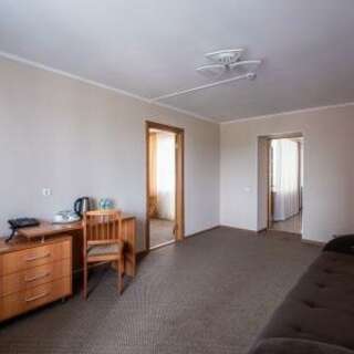 Гостиница Авиатор Казань Джуниор Сюит с двуспальной кроватью-4