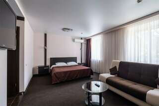 Гостиница Авиатор Казань "Первая" категория с раздельными кроватями-1