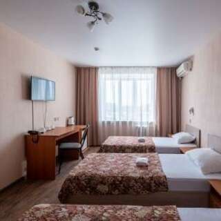 Гостиница Авиатор Казань Вторая категория трехместный (удобства в блоке)-2